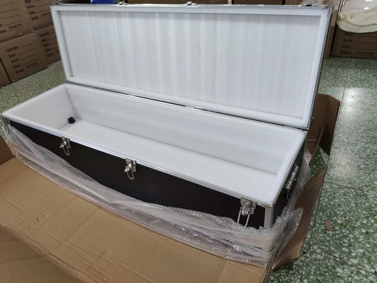 Flightcase for your sex doll view 3