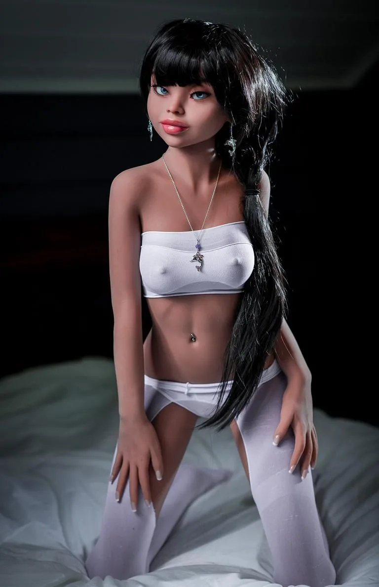 Heidi Premium TPE sex doll view 2