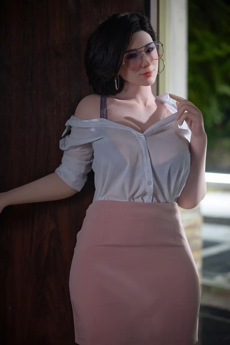 Sex doll Hannah | Starpery Sexdoll view 6
