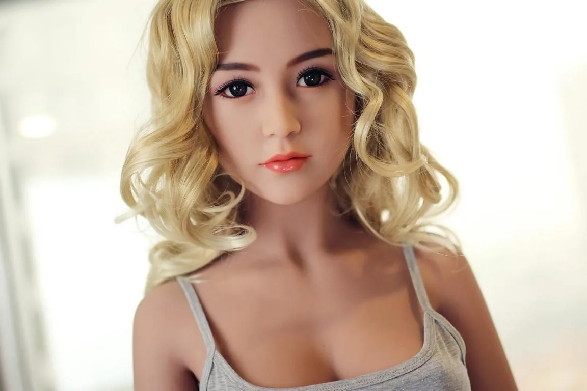 Daniela Premium TPE sex doll view 7