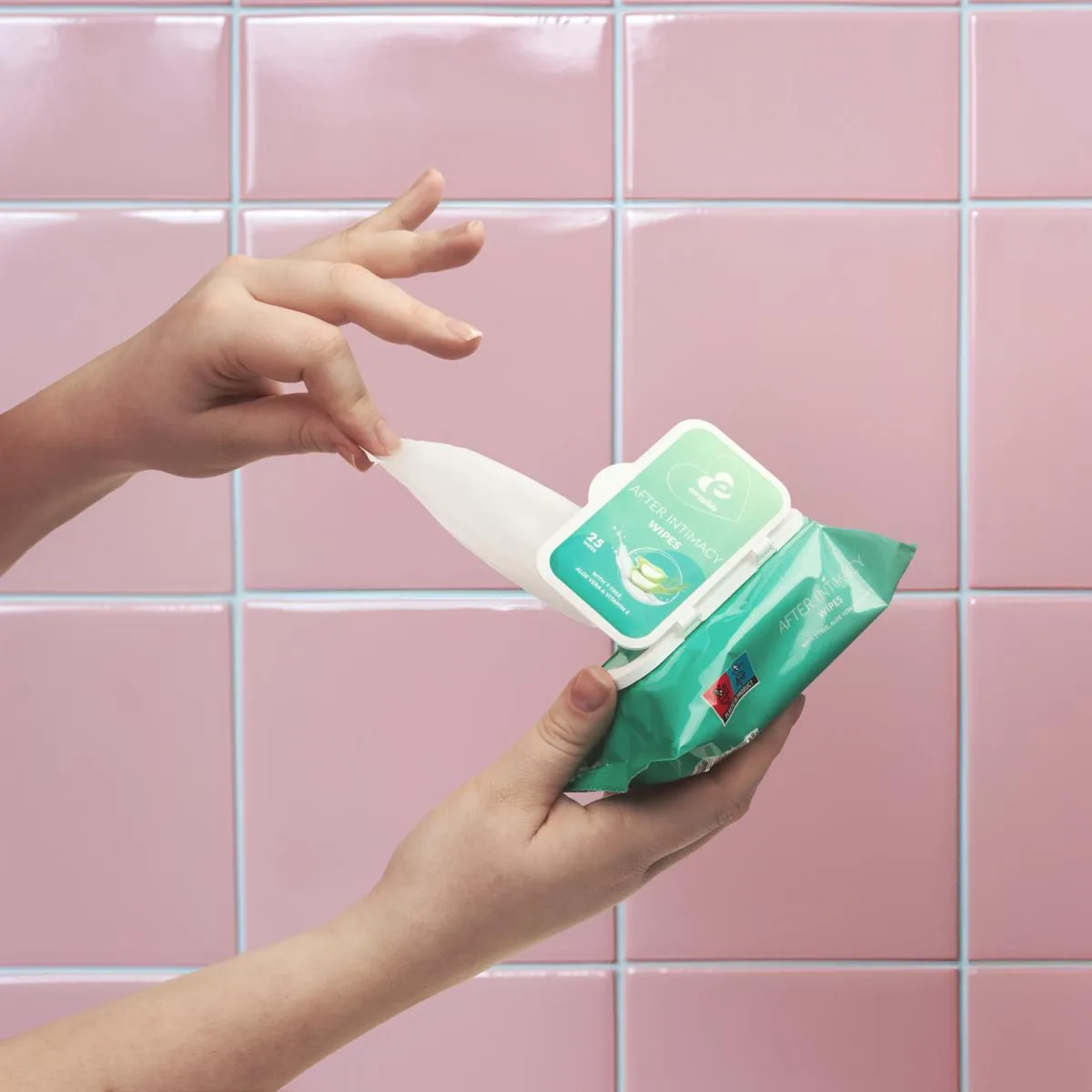 Special wet wipe with oils for your sex doll view 2