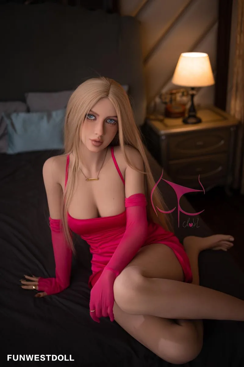 Sex doll Adele | Blonde Premium Sexdoll view 7