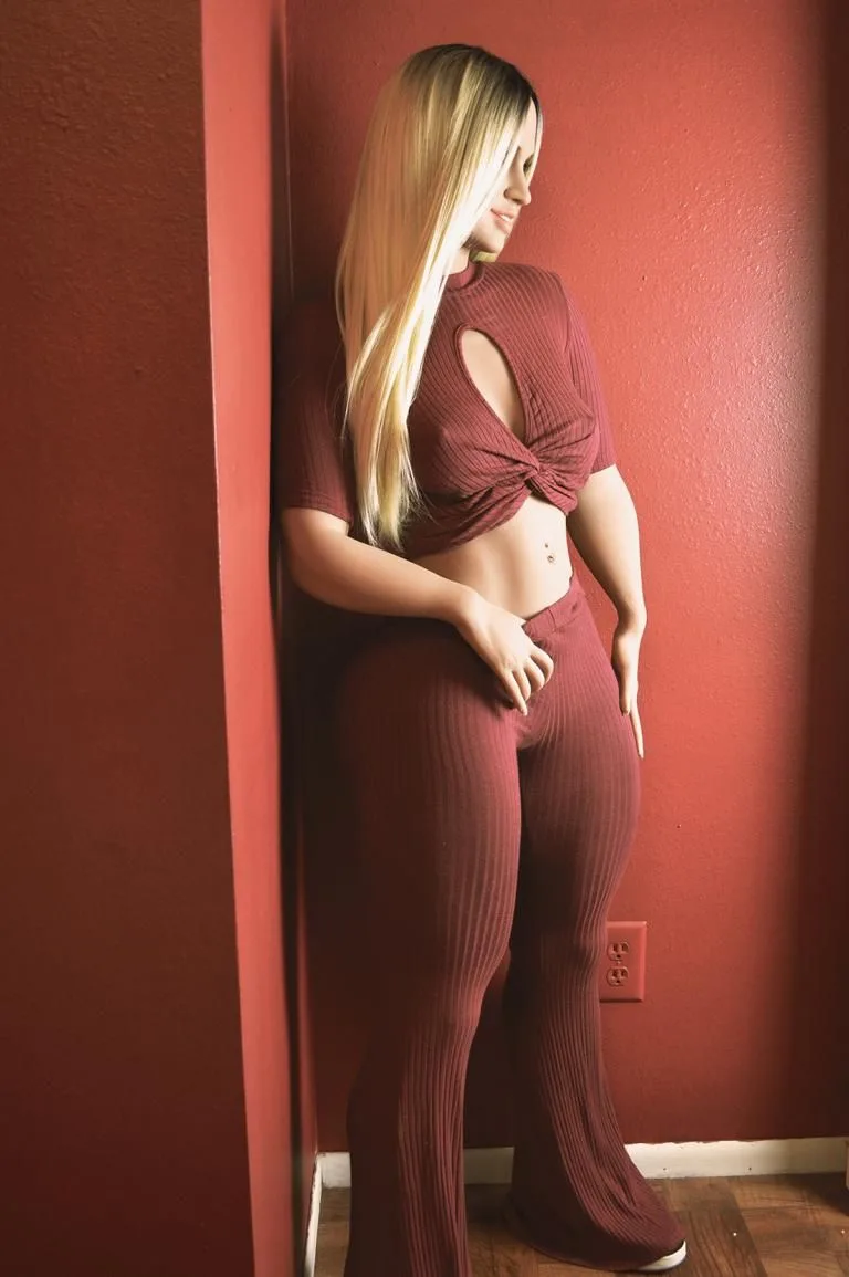 Lenora Premium TPE Real Doll view 3