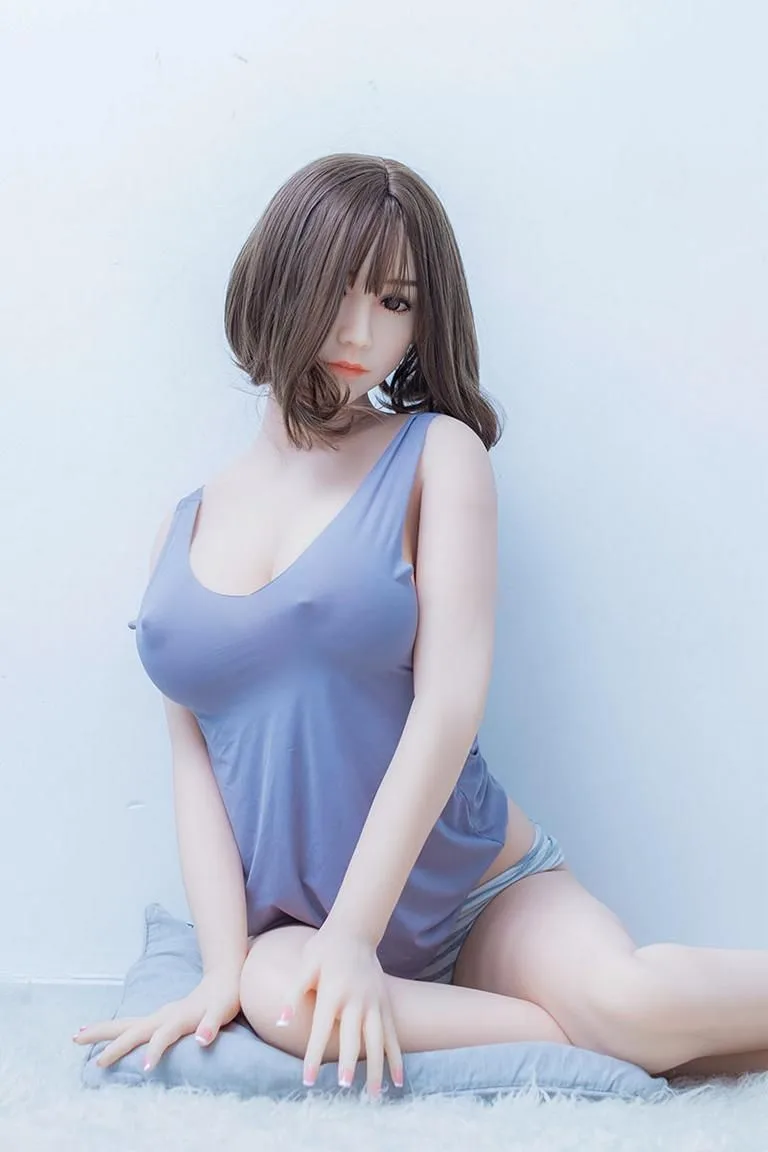Paula Premium TPE sex doll view 3
