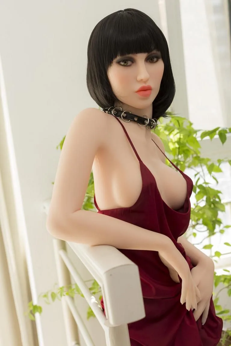 Matilda Premium TPE sex doll view 7