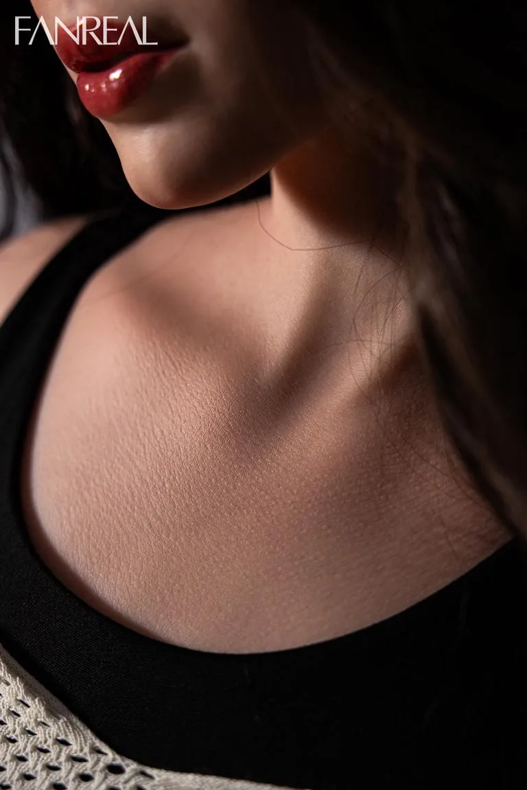 Silicone sex doll Gina | Human skin texture view 5