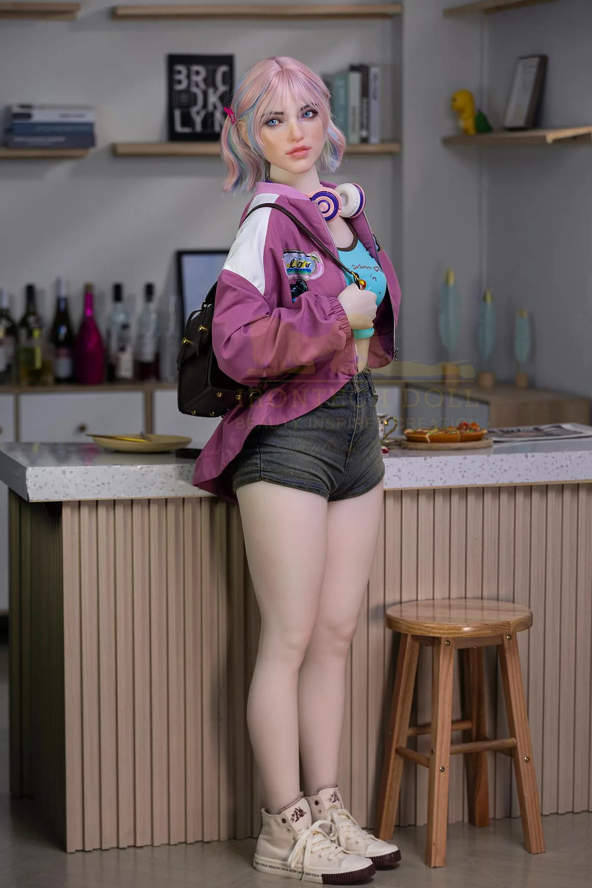 silicone sexdoll Giggi | sexdoll with pink hair view 3