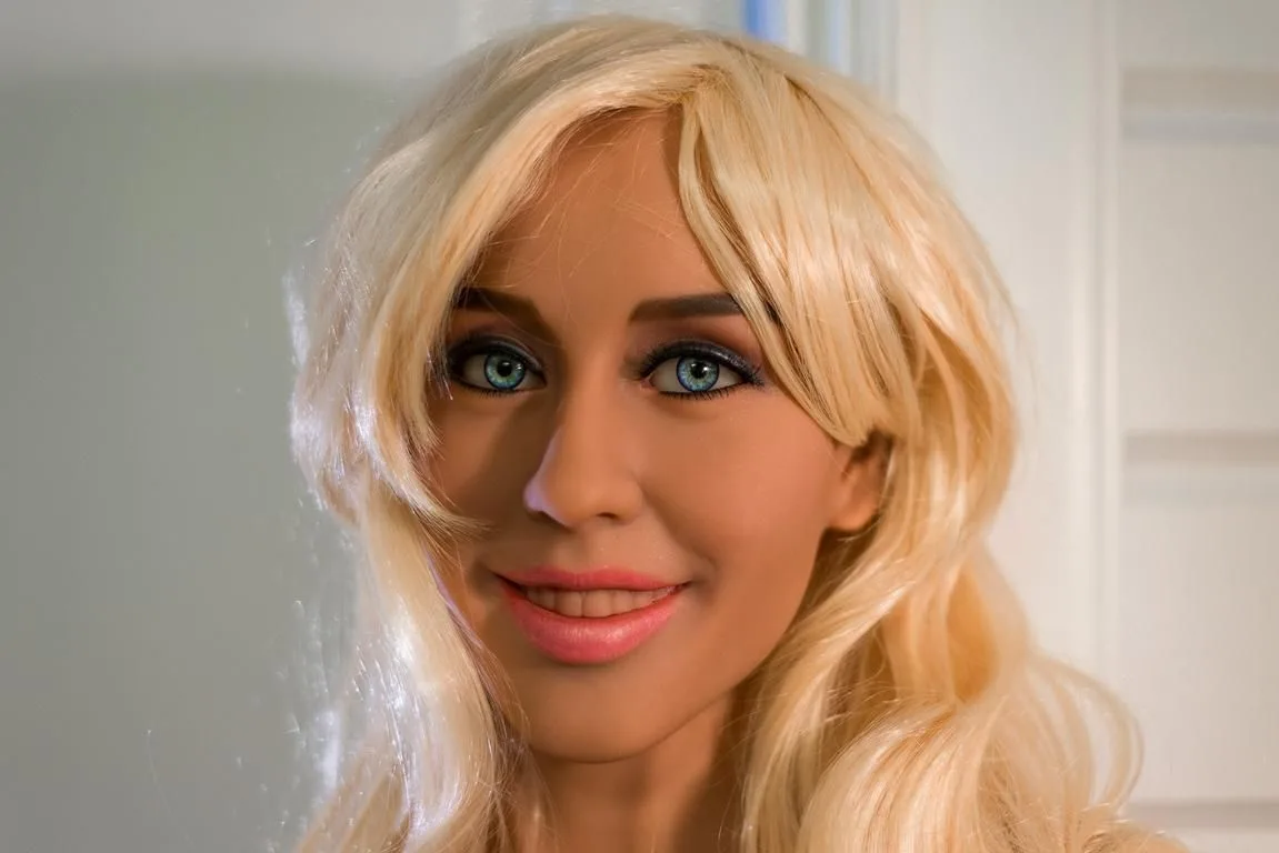 Salma Premium TPE sex doll view 8